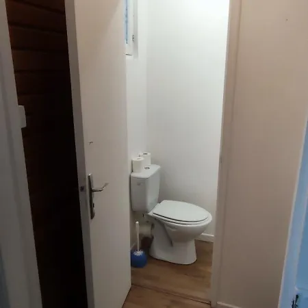 Holiday home Agreable Maison De Proche Centre